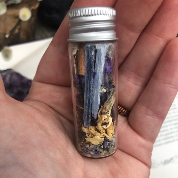 Intuition Charmed Spell Bottle Apothecary Oddity - Focus Booster - Picture 9 of 14